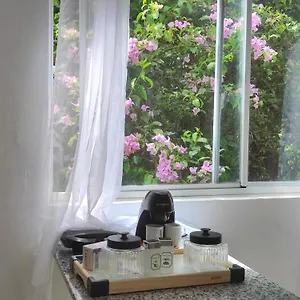 Apartamento Apto Acolhedor E Funcional Na Asa Sul Sinta-se Em Casa Perto Da P Federal Enap Lbv Casv Da Embaixada Aeroporto E Rodov Interestadual, Brasília